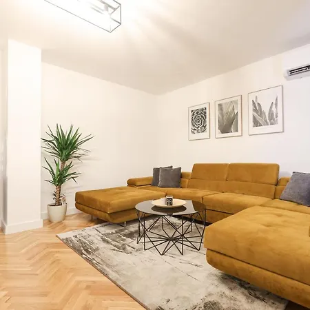 Apartmán Zenith Oasis *