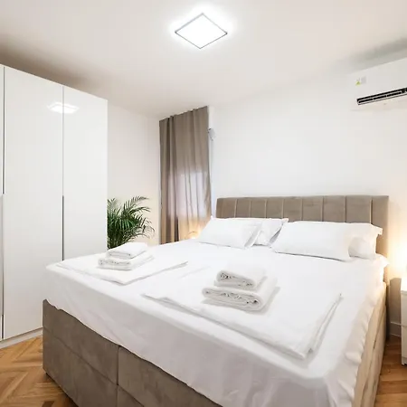 アパート Zenith Oasis